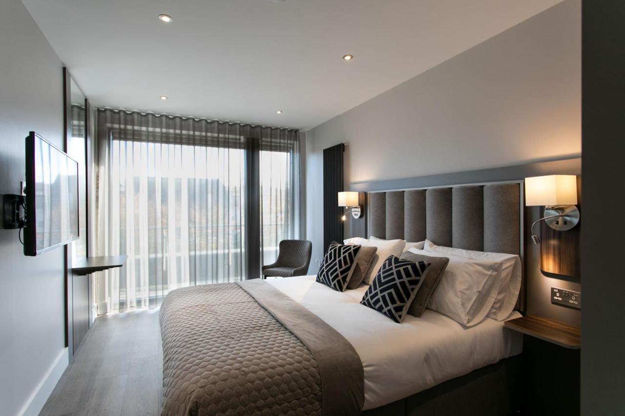 Custom House Apartments Нюри Екстериор снимка